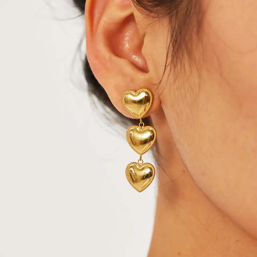 Glamorous heart dangle earrings - stainless steel earrings with gold plated hearts - hypoallergenic and waterproof!